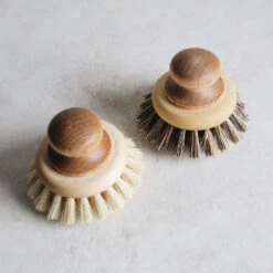 Pan & Scrub Brush With Knob -Household Daily Necessities big pan brushes1