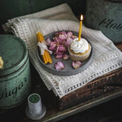 Handamde Beeswax Celebratory Candles -Household Daily Necessities cement tray5