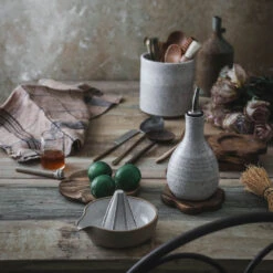 Ceramic Oil Cruet -Household Daily Necessities ceramic oil cruet2 8ffe5579 eb85 45e6 88e4 7253b3abe04e