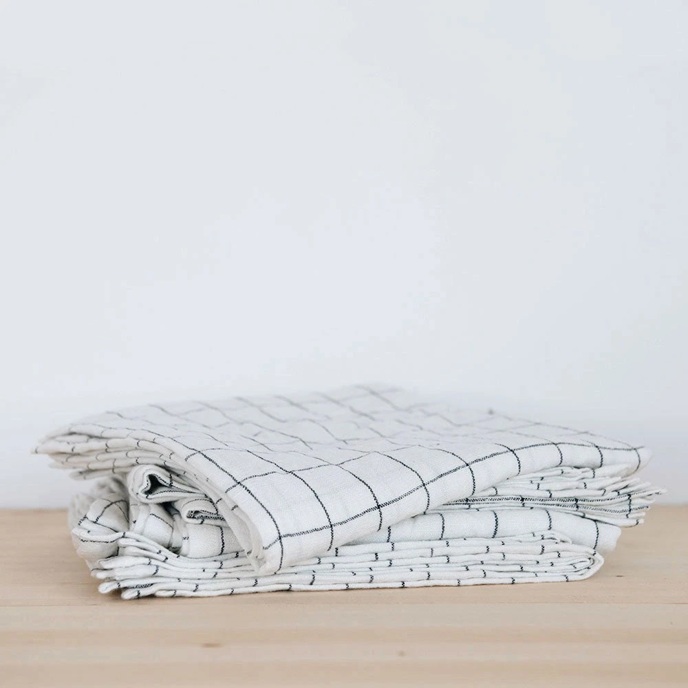 Stonewashed Linen Dinner Napkin - Navy Check 4 Stonewashed Linen Dinner Napkin - Navy Check - Image 2