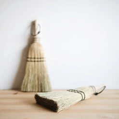 Natural Corn Hand Broom -Household Daily Necessities corn broom bc37025b 2c31 48d9 9136 3a889b3dc83b