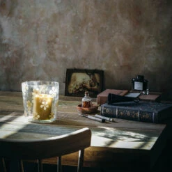 Everlasting Floral Glass Hurricane Candle Holder -Household Daily Necessities glass hurricane candle holder3