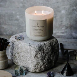 Connected Goods Grapefruit Cardamom Candle -Household Daily Necessities grapefruit cardamom candle2