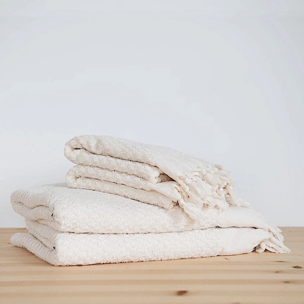 Hand-loomed Turkish Cotton Towel - Natural Dots 4 Hand-loomed Turkish Cotton Towel - Natural Dots - Image 2