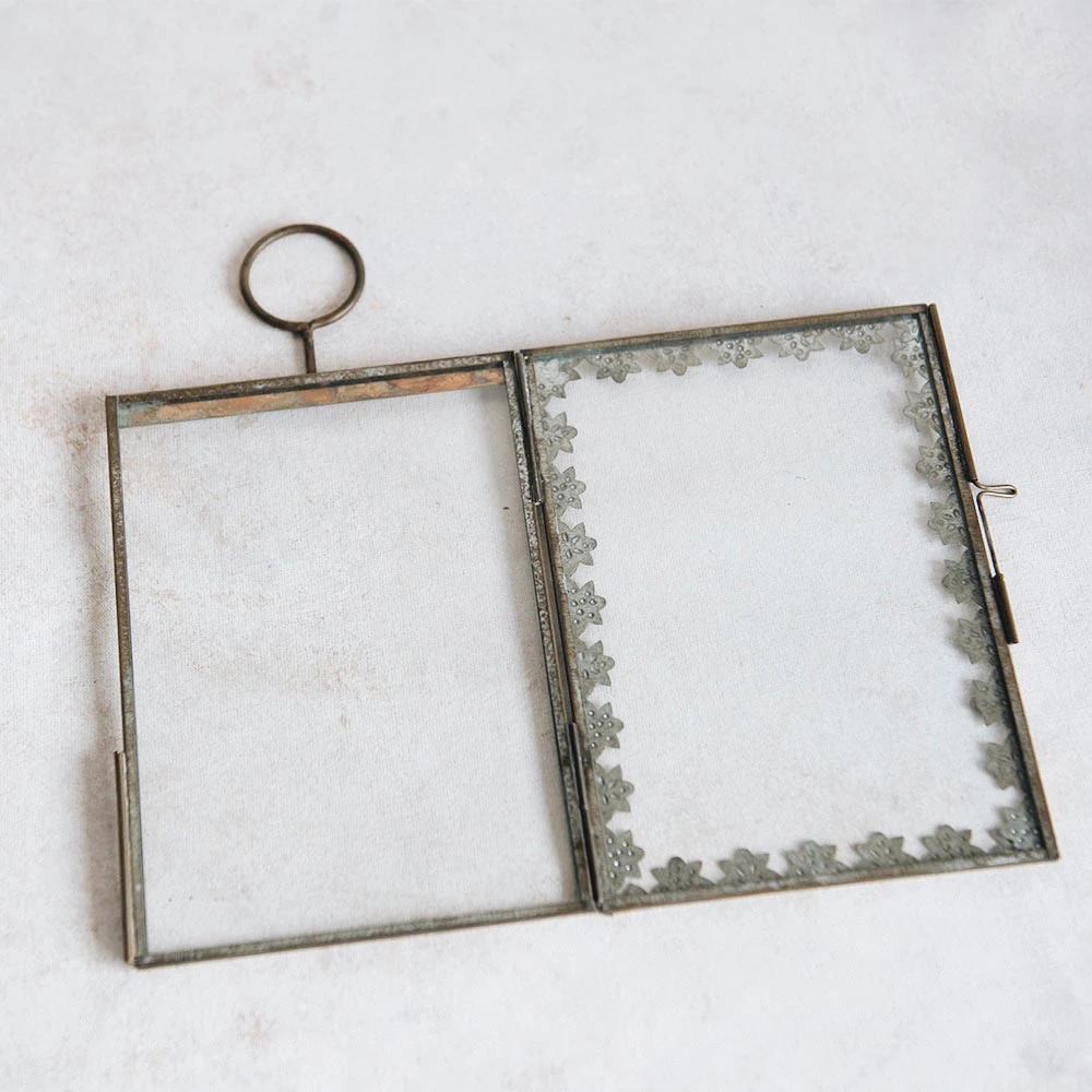 Brass & Glass Hanging Frame 10 Brass & Glass Hanging Frame - Image 8