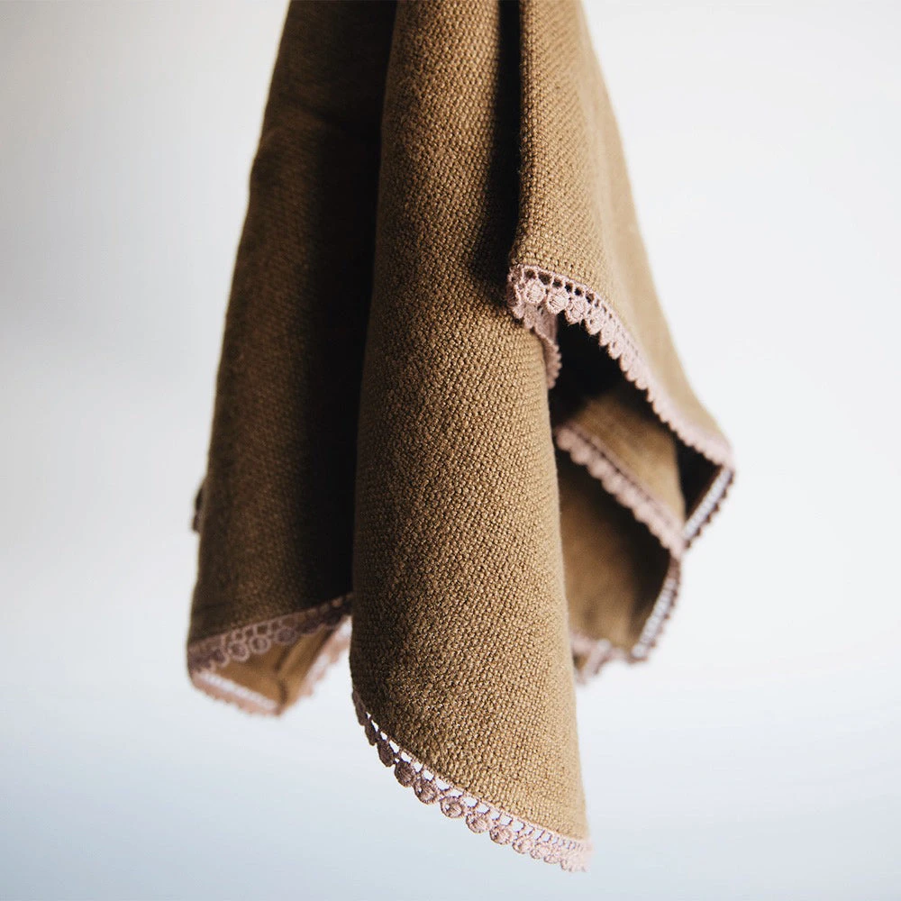 Heavyweight Table Linens With Lace Detail - Mustard 4 Heavyweight Table Linens With Lace Detail - Mustard - Image 2