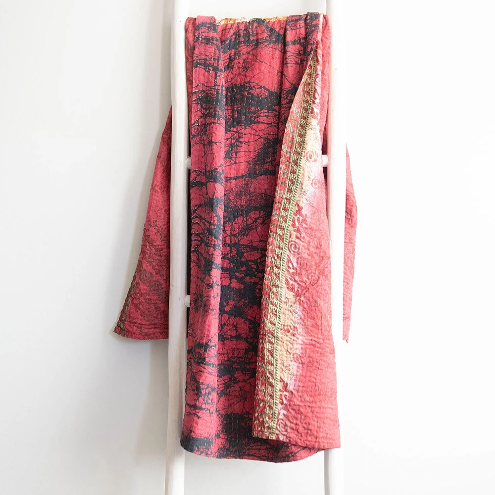 One-of-a-kind Kantha Quilt - KT6058 4 One-of-a-kind Kantha Quilt - KT6058 - Image 2