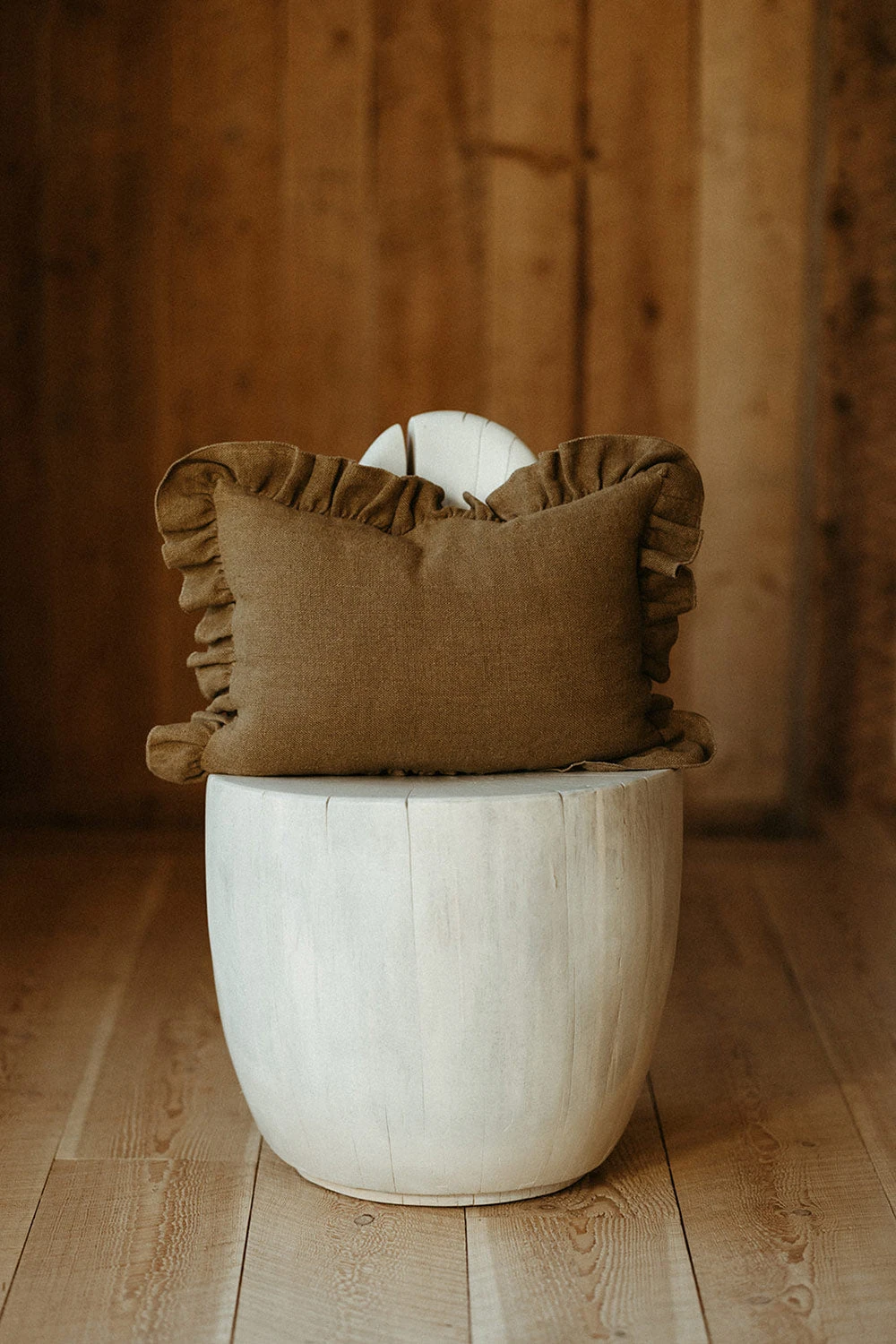 Heavyweight Linen Pillow Cover - Mustard 4 Heavyweight Linen Pillow Cover - Mustard - Image 2