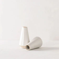 Minimal Ceramic Bud Vase -Household Daily Necessities minimal classic stoneware bud vase2