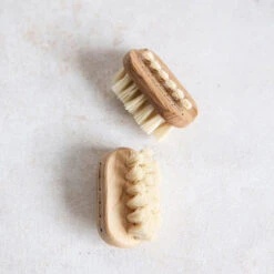 Double-sided Nail Brush