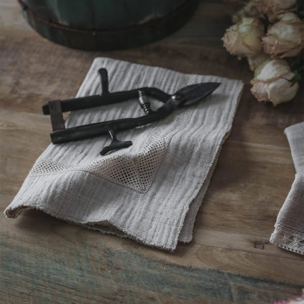 Net Lace Placemat Set 6 Net Lace Placemat Set - Image 4