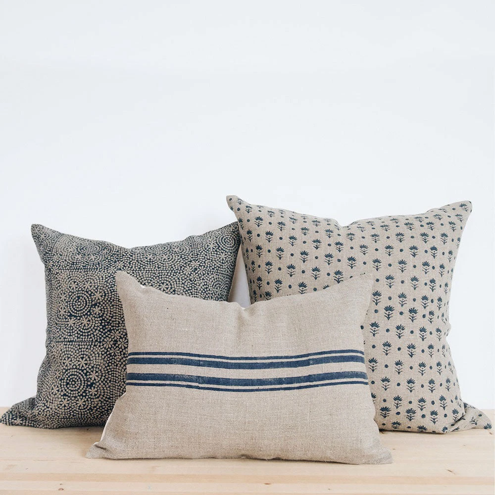 Linen Hand Block-Printed Pillow Cover Set No. 0523 3 Linen Hand Block-Printed Pillow Cover Set No. 0523