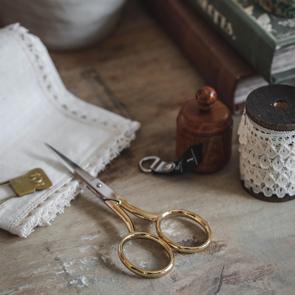 Petite Ribbon Scissors 4 Petite Ribbon Scissors - Image 2