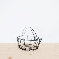 Oval Wire Storage Basket -Household Daily Necessities round wire basket1