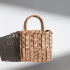 Roscoe Wall Basket -Household Daily Necessities small hanging wall basket2