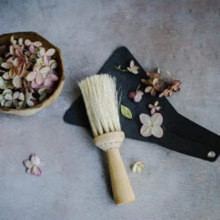 Small Table Brush & Cardboard Shovel -Household Daily Necessities table brush with cardboard shovel5