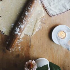 Acacia Wooden Rolling Pin -Household Daily Necessities wooden rolling pin2