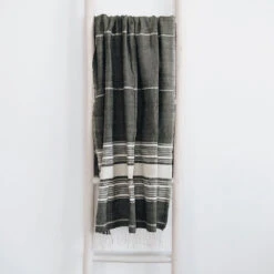 Ziggy Towel -Household Daily Necessities ziggy towel charcoal1 84fa878b 597b 4030 b5e3 6c10598546ce